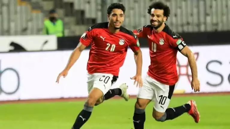 5 اختلافات بين رحلة احتراف محمد صلاح وعمر مرموش