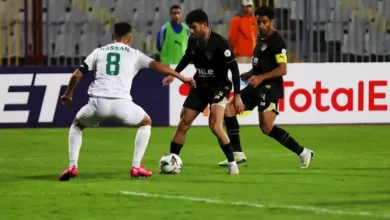 "زعيم القناة".. رسالة من جماهير المصري خلال مباراة الزمالك بالكونفدرالية